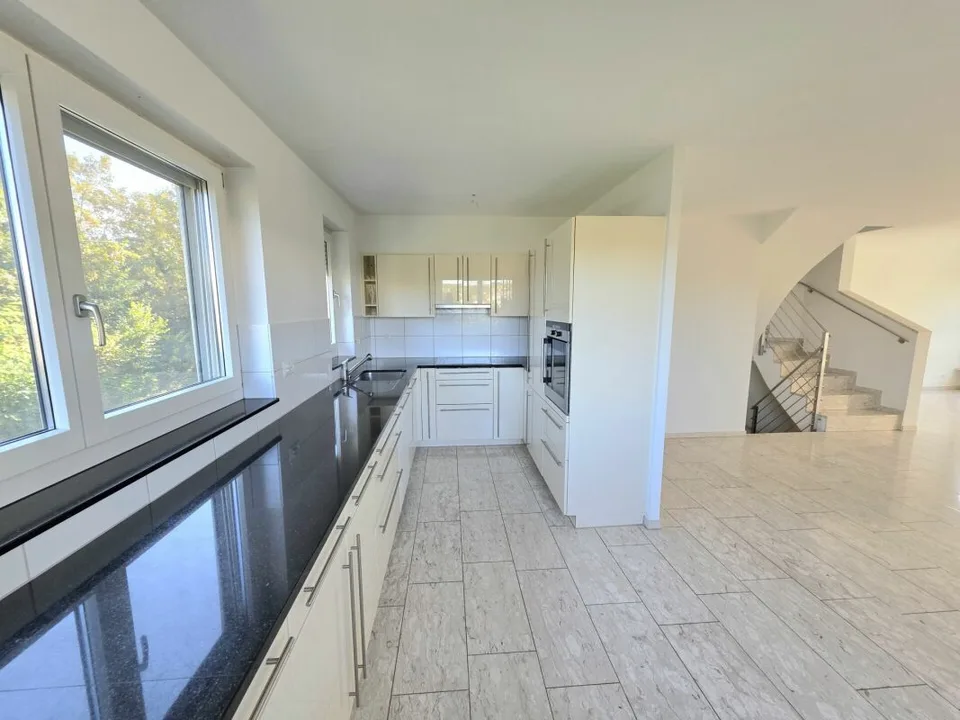 Your new family happiness, spacious 5.5 room corner house with private garden! – photo 27 of 37