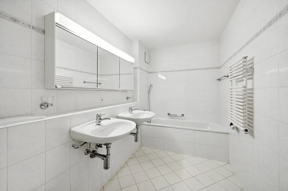 Exklusive Maisonette-Wohnung mit Gartensitzplatz – Foto 3 von 8