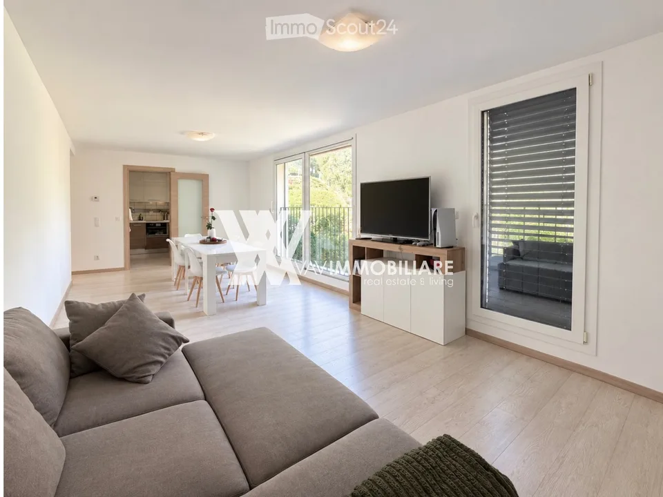 SOMAZZO: GROßES APARTMENT IN GRÜNER UMGEBUNG – Foto 2 von 13