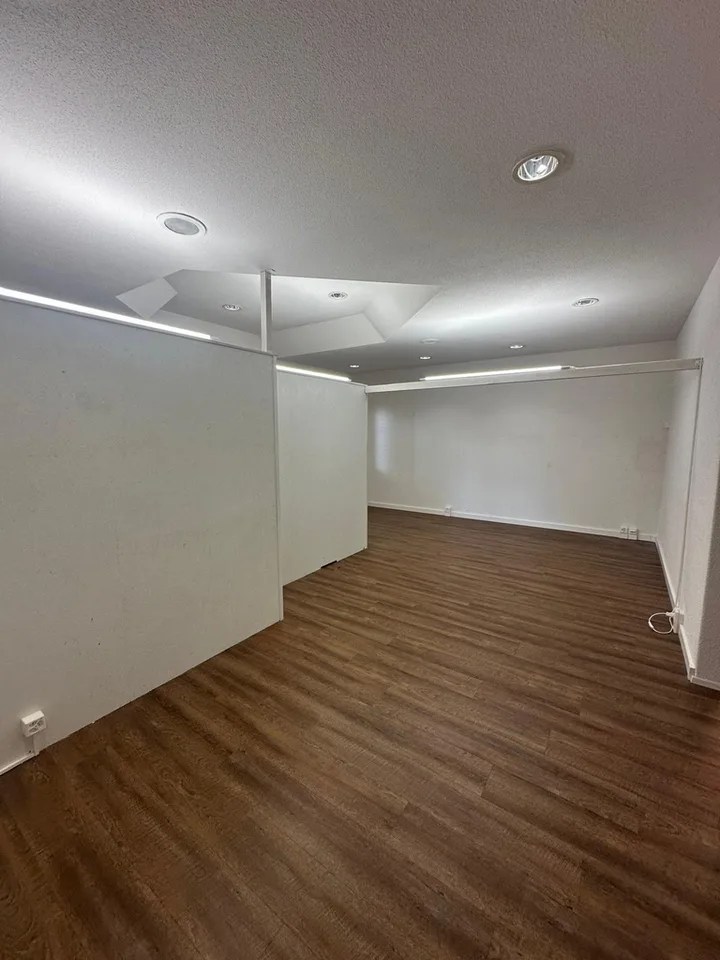 Central location - versatile use - with additional rooms – photo 5 of 8
