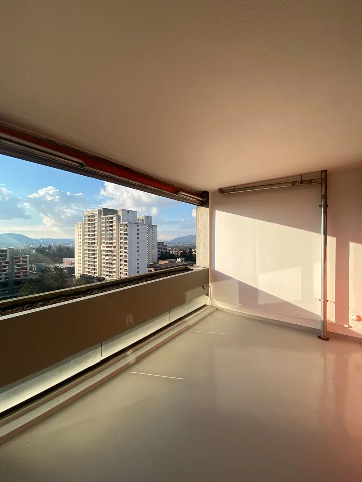 Renovated apartment in a green environment – photo 11 of 11