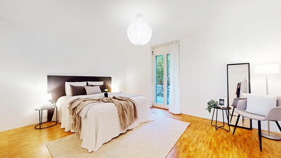 Appartement de jardin beau 4.5 pièces avec place de parking dans le garage souterrain