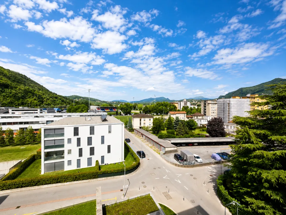 Chiasso: Affittasi rinnovato appartamento 2.5 locali con vista aperta – foto 9 di 9