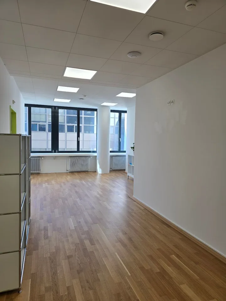 Flexible Räumlichkeiten im P201 in Aesch – Foto 6 von 6