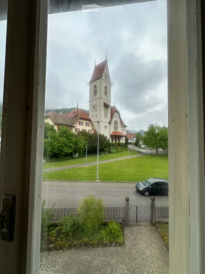 Charmant appartement 3.5 pièces en centre-ville avec jardin