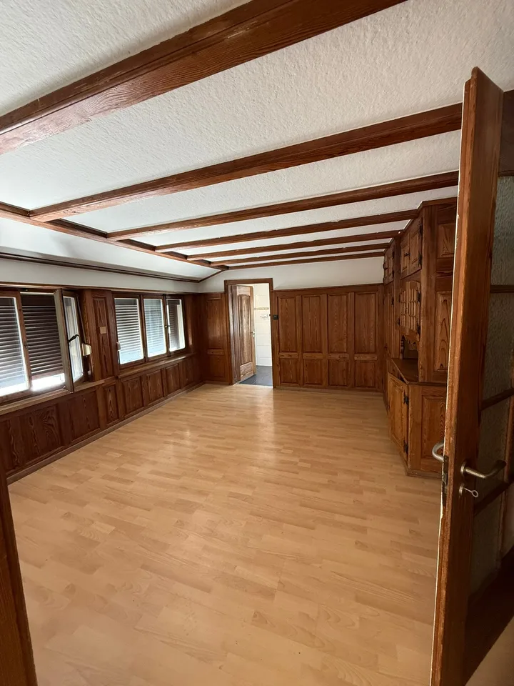 APPARTEMENT 5 PIÈCES SPACIEUX À OFTRINGEN
