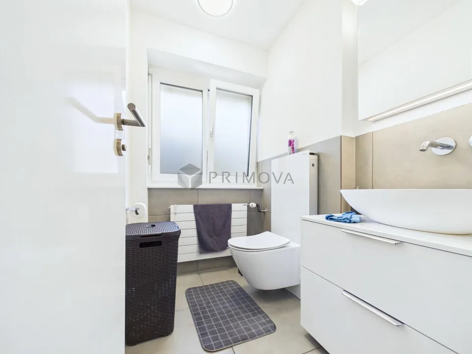 Modernisiert & grosszügig mit Cheminée im familienfreundlichen Quartier – Foto 10 von 12