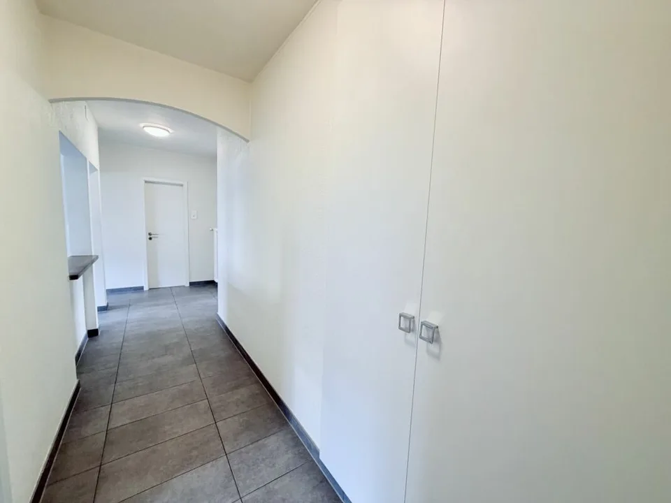 Wohnung ideal gelegen - 3.0 Zimmer mit Balkon – Foto 6 von 8