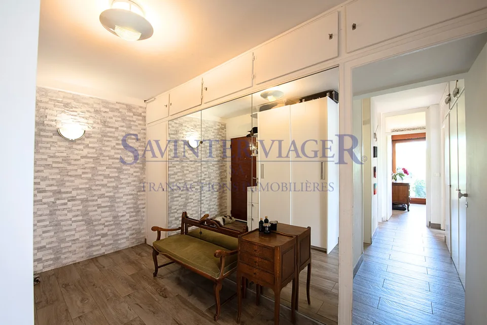 Lumineux appartement T4, grands balcons, vue montagne, garage – foto 10 di 13