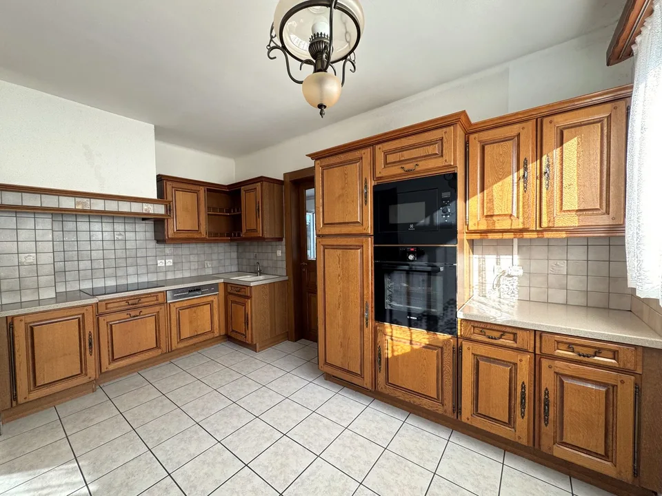 Plain pied surélevé de 115m² sur 7 ares – photo 4 sur 7