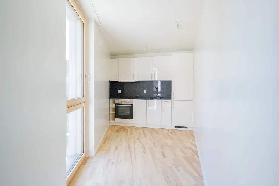 Appartamento luminoso di 1,5 locali a Grenchen – quieto, moderno e disponibile immediatamente – foto 2 di 8