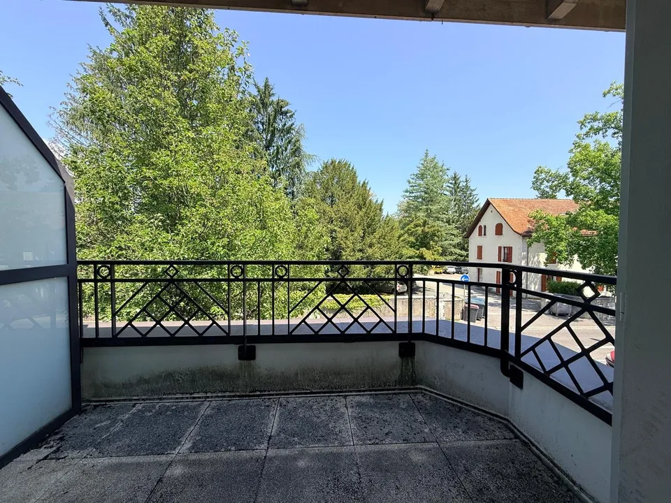 Triplex en Attique de Prestige aux Portes de Genève ? Centre de Ferney-Voltaire – Foto 12 von 12