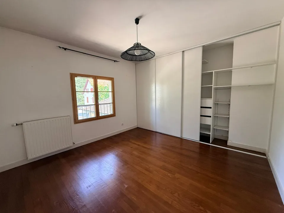 Triplex en Attique de Prestige aux Portes de Genève ? Centre de Ferney-Voltaire – Foto 11 von 12