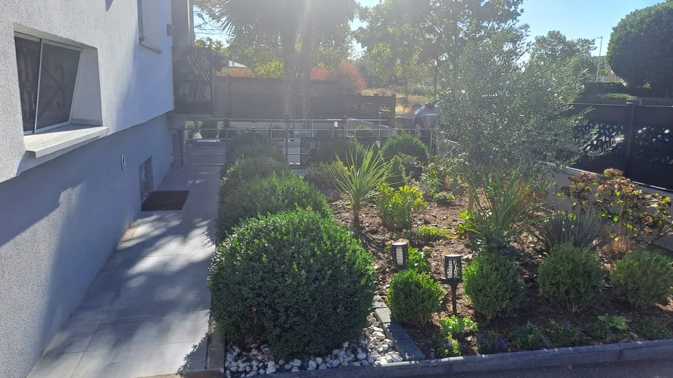 Casa indipendente arredata 160 m² – 5 camere da letto – Giardino – Garage – Saint-Louis – foto 24 di 24