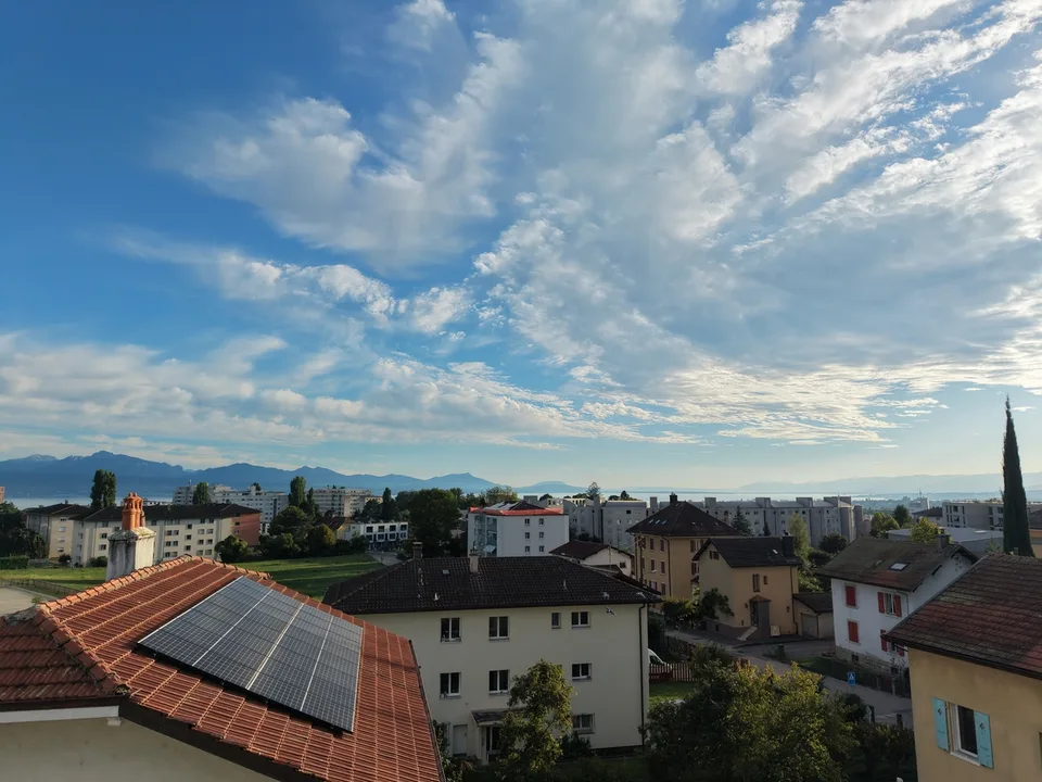 AUX PORTES DE LAUSANNE -- PENTHOUSE D'EXCEPTION -- TERRASSE EN ATTIQUE – photo 6 sur 13