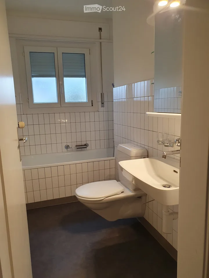 Quietly located attic apartment with cozy balcony
