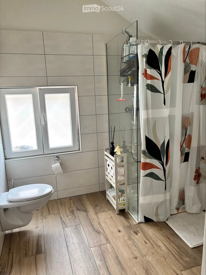 Wohnung 4.5 Zimmer auf Halbgeschoss – Foto 5 von 5
