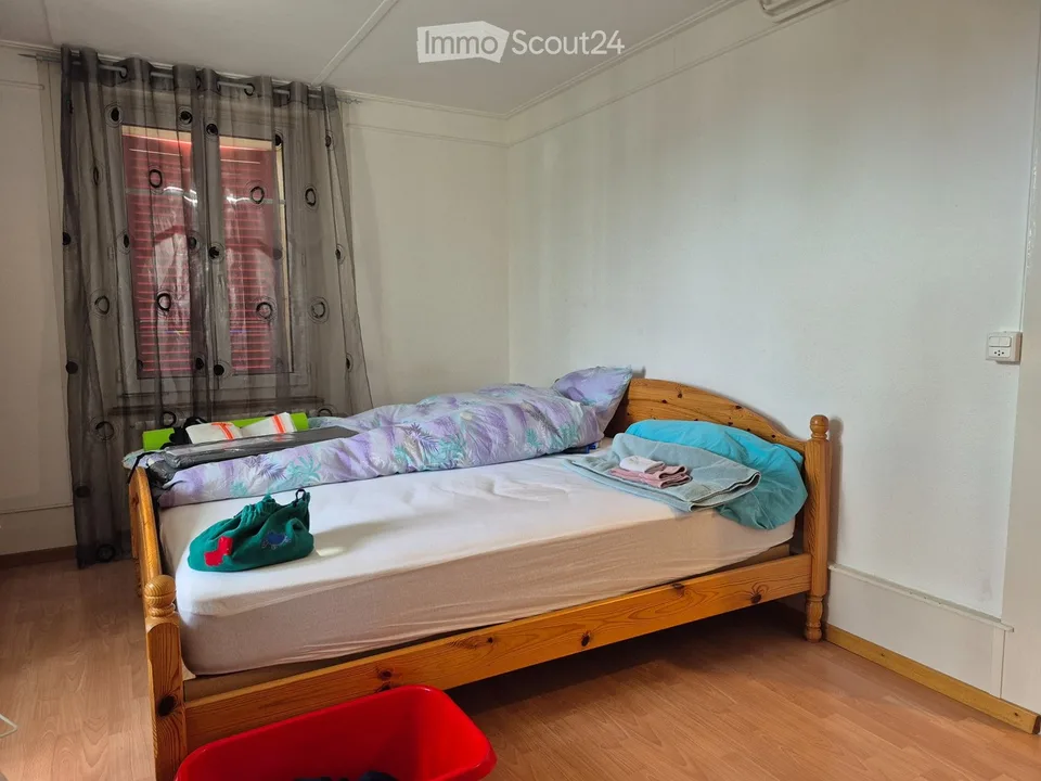 Wohnung mit 3 Zimmern in einem Haus mit drei Wohnungen – Foto 3 von 4