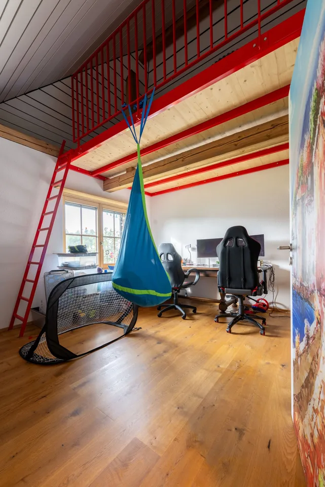 Charmante Duplex-Dachwohnung mit vielseitigen Nutzungmöglichkeiten – Foto 6 von 12
