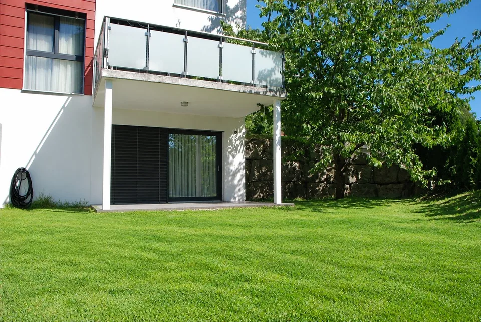 Casa bifamiliare moderna e accogliente di 5,5 locali su Gyrisberg a Burgdorf – foto 5 di 22