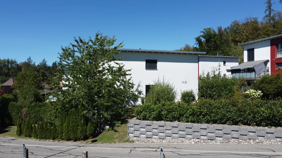 Casa bifamiliare moderna e accogliente di 5,5 locali su Gyrisberg a Burgdorf – foto 4 di 22