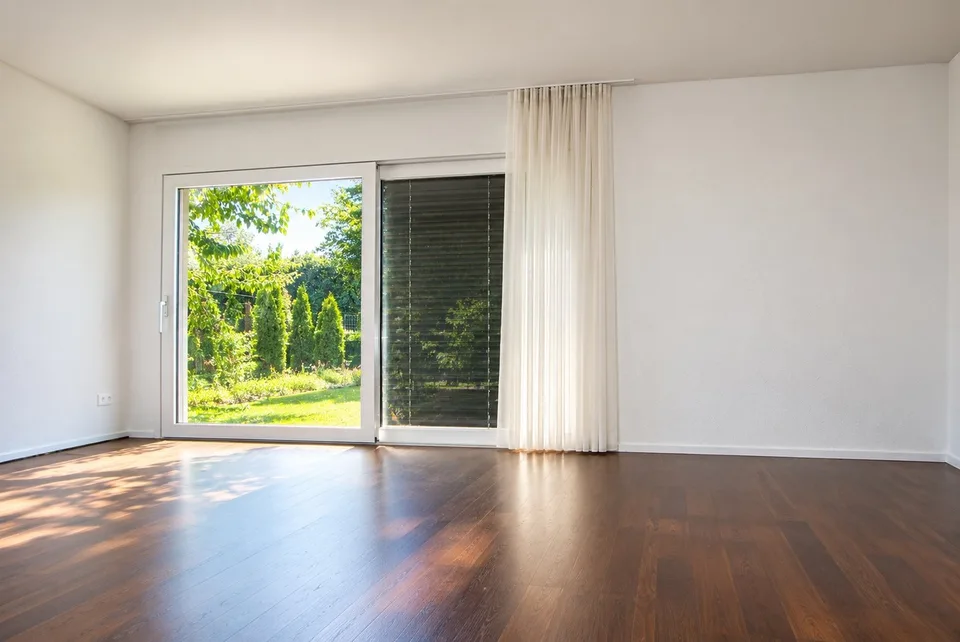 Casa bifamiliare moderna e accogliente di 5,5 locali su Gyrisberg a Burgdorf – foto 21 di 22
