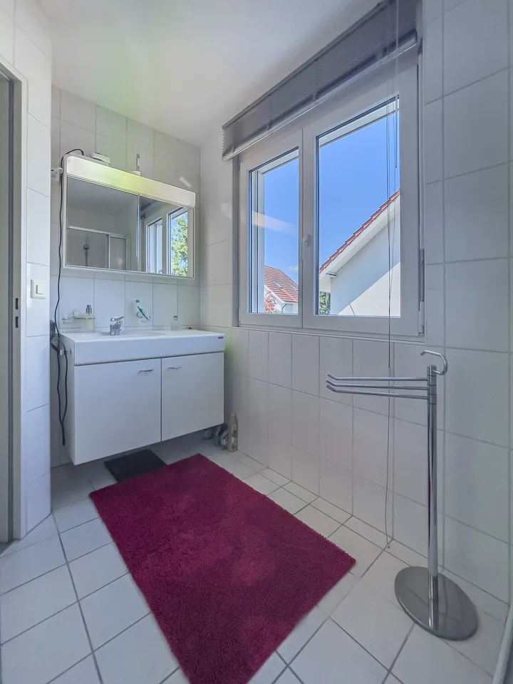 GEPFLEGTES 4.5 ZIMMER DOPPELEINFAMILIENHAUS IN MAGDEN – Foto 15 von 18