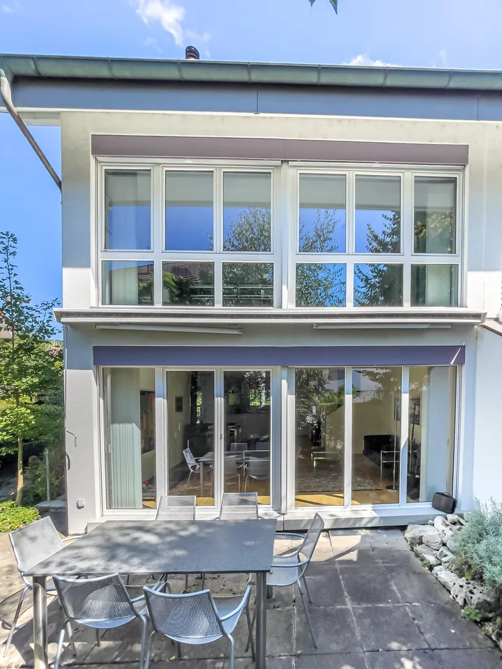 GEPFLEGTES 4.5 ZIMMER DOPPELEINFAMILIENHAUS IN MAGDEN – Foto 2 von 18