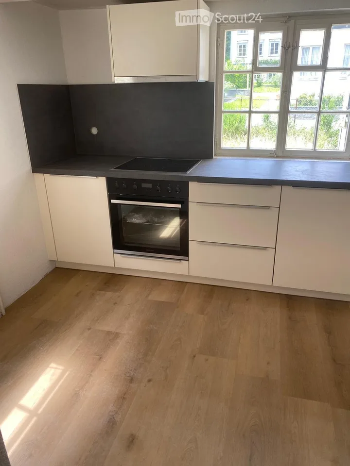 Studio meublé au cœur de Degersheim – central et confortable