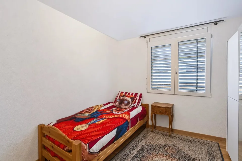 Appartamento 3.5 locali con giardino privato a Grône – foto 9 di 11