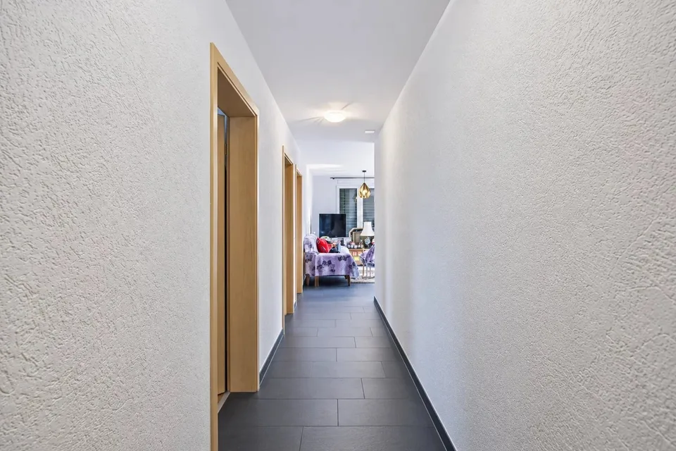 Appartamento 3.5 locali con giardino privato a Grône – foto 6 di 11