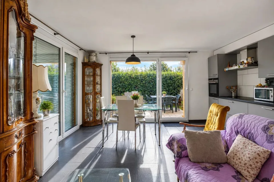 Appartamento 3.5 locali con giardino privato a Grône – foto 4 di 11
