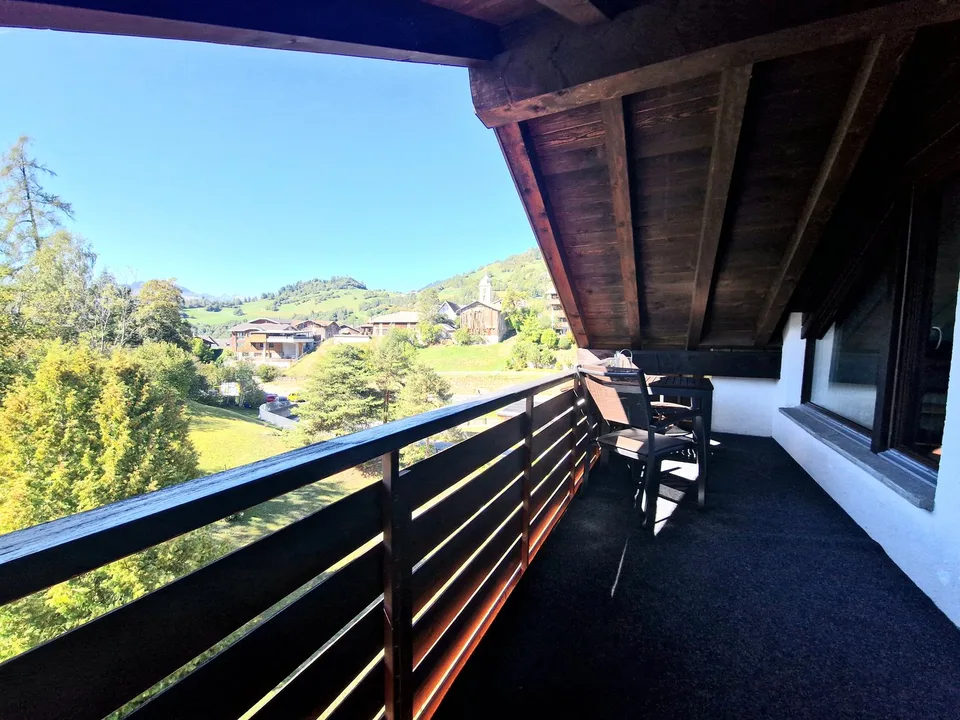 ***Sonniges BIJOU 3.5 - Dachwohnung mit toller Aussicht und nahe dem Laaxer See in Laax Dorf*** – Foto 15 von 22