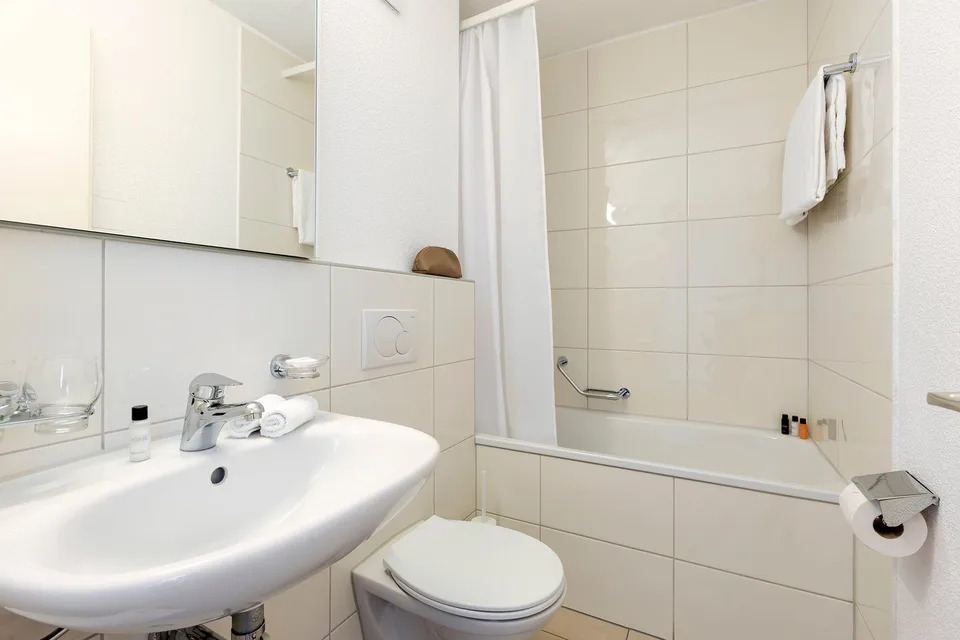 3-Zimmer Apartment mit Balkon möbiliert in Brüttisellen - kinderfreundlich