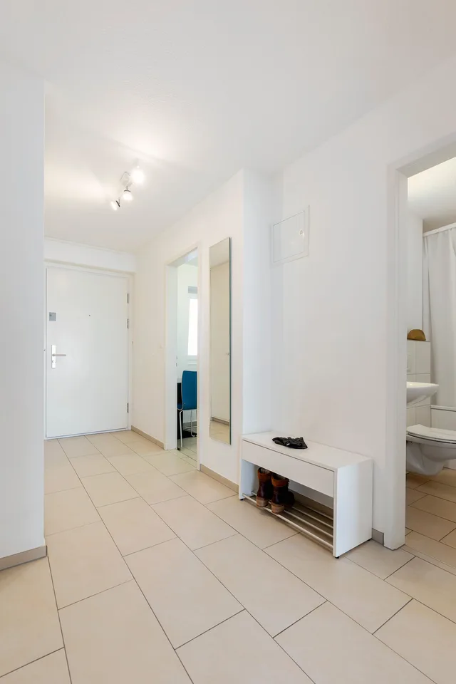 3-Zimmer Apartment mit Balkon möbiliert in Brüttisellen - kinderfreundlich