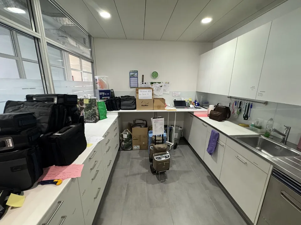 Spazio ufficio al 2° piano con 156m2 e grande terrazza sul tetto – foto 6 di 9