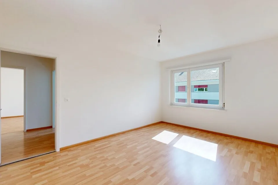 Gemütliche Wohnung mit Waschtrockner – Foto 6 von 9