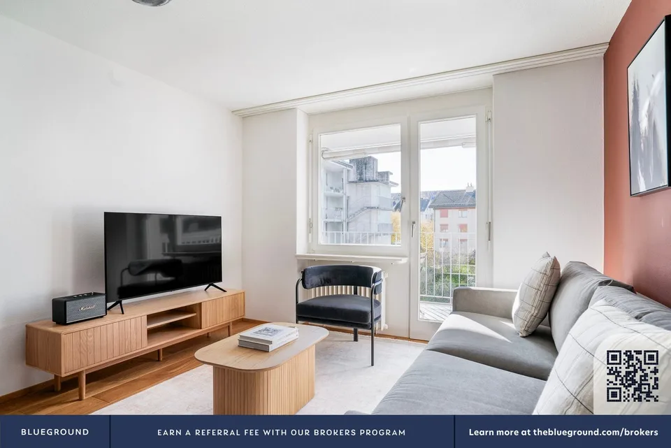 Bella Affoltern a.A, 2,5 locali, 2 minuti al mercato, by Blueground – foto 3 di 13