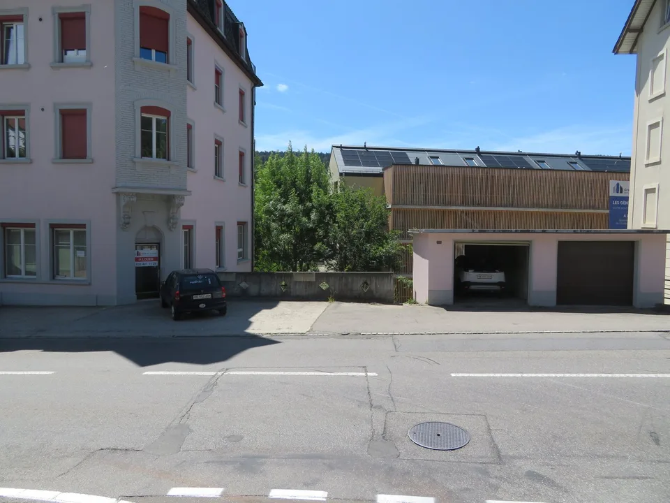 Zu vermieten – Gewerbefläche/Büros mit hervorragender Lage in Tramelan – Foto 22 von 22