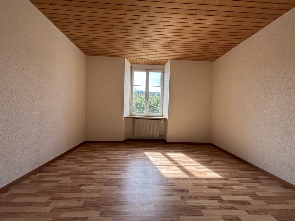 Charmant appartement de 4 pièces à Tramelan – disponible immédiatement – photo 13 sur 22