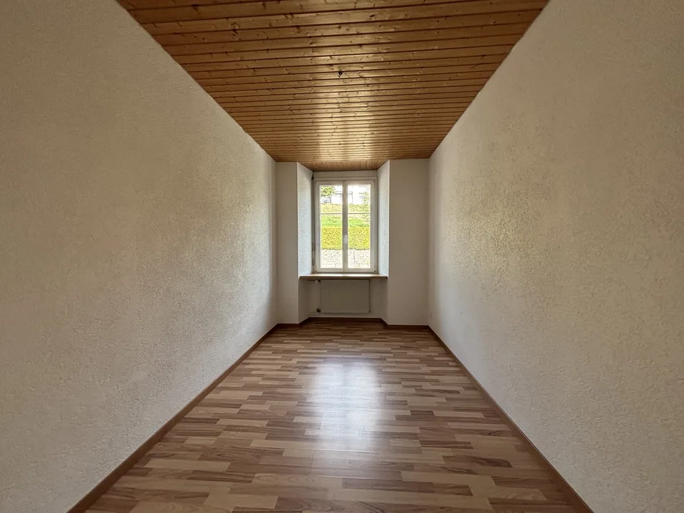 Charmant appartement de 4 pièces à Tramelan – disponible immédiatement – photo 15 sur 22