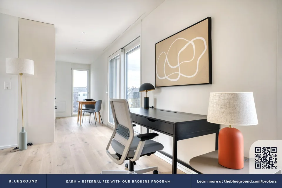 Appartamento ristrutturato 1.5 locali, cantina, W/T, 3 minuti nel cuore di Wiedikon – foto 3 di 13