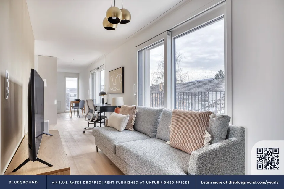 Appartamento ristrutturato 1.5 locali, cantina, W/T, 3 minuti nel cuore di Wiedikon – foto 2 di 13