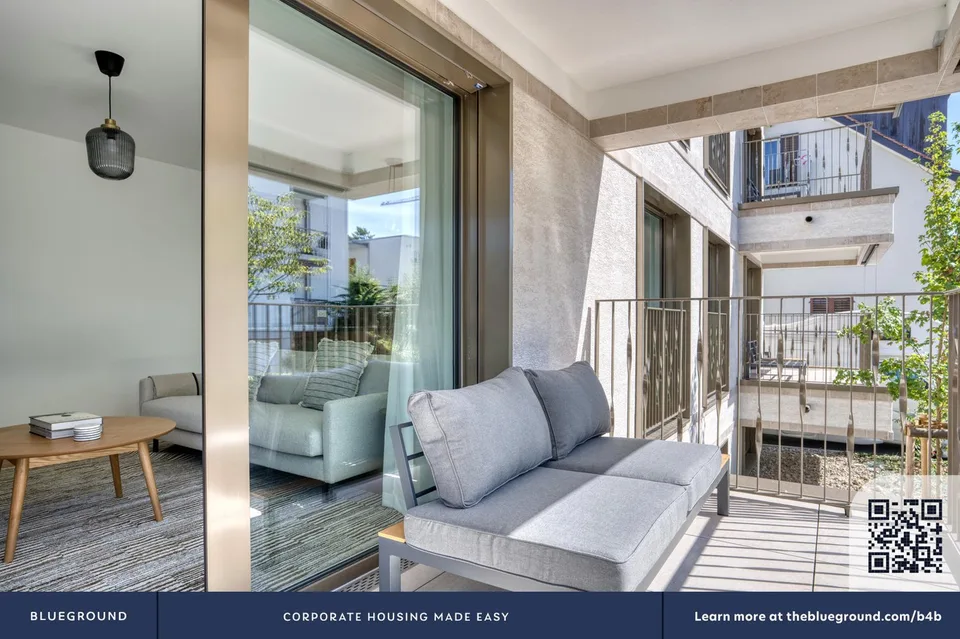 Luxe Wiedikon 3,5 pièces avec cave et W/T, près du marché, via Blueground – photo 4 sur 13