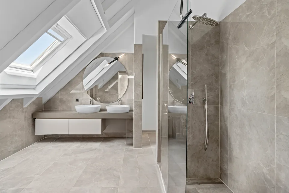 Where Space Meets Sophistication – Foto 2 von 5