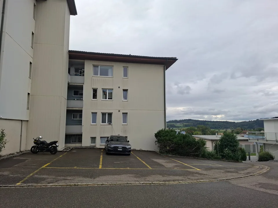 Doppelabstellplatz an der Luegetenstrasse 9 in Dottikon zu vermieten – Foto 3 von 3