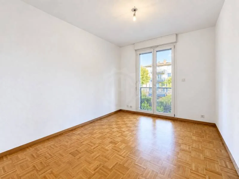 Gemütliche Wohnung - Le Grand-Saconnex – Foto 7 von 10