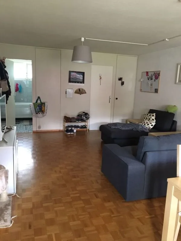 Beautiful 2.5-room apartment on the 2nd floor in St-Imier – photo 4 of 6