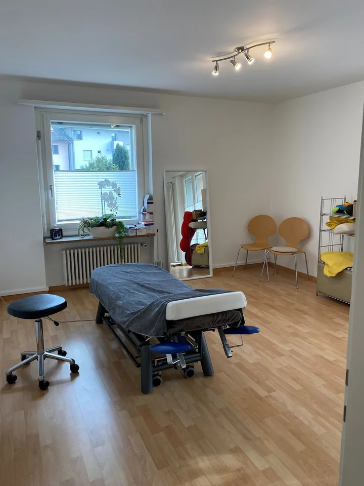 Spazio commerciale attraente in affitto in una posizione centrale a Wallisellen – foto 2 di 6