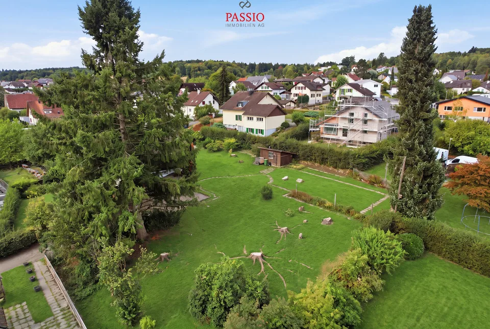 999 m² Bauland mit Entwicklungspotenzial in ruhiger Wohnlage – Foto 2 von 5